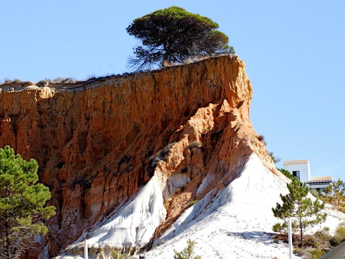 Algarve Luxury Experience - Situated Within The Pinecliffs Resort Albufeira Bagian luar foto